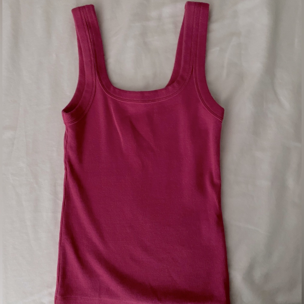 hollister square neck tank